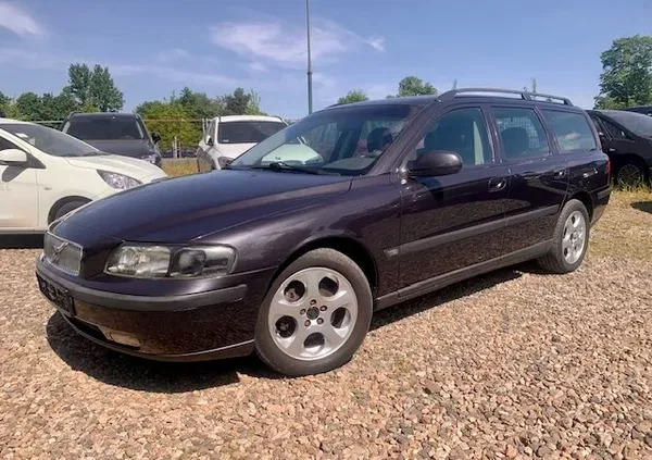 samochody osobowe Volvo V70 cena 12900 przebieg: 250000, rok produkcji 2002 z Warszawa